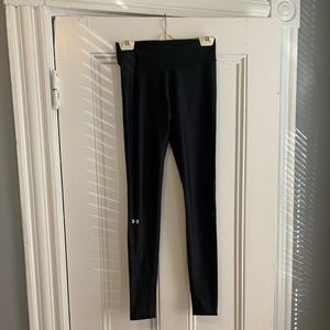 Under Armour Small Black HeatGear Leggings